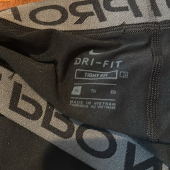 NWT Nike Boys' Dri-FIT Pro Athletic Tights Size XL - Picture 2 of 5